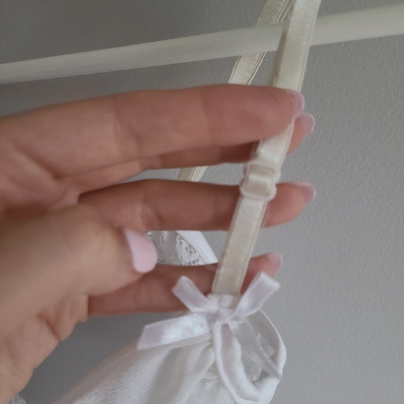 Coquette White Lingerie Bra - Picture 3 of 8
